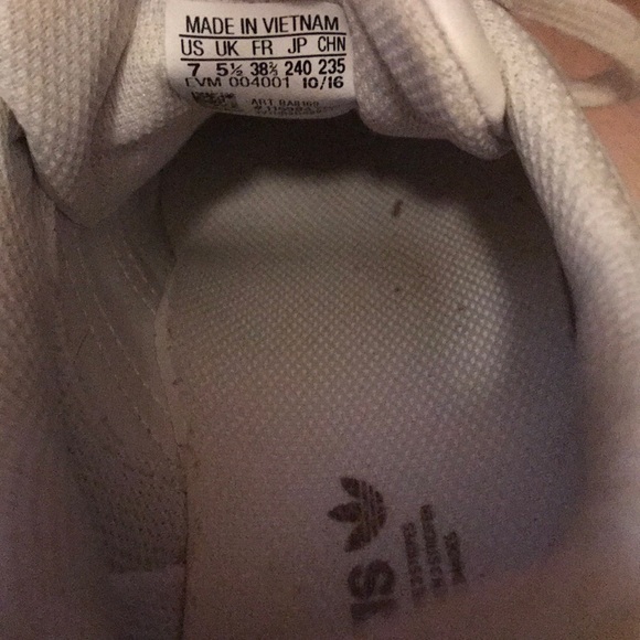 Adidas Superstar Sneakers - Picture 3 of 4